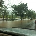 Man narrowly escapes death as floodwater engulfs car in Trat
